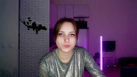 Snapshot of leonaalove chatting on April 2026 05:21:02 PM Leonaalove online show from April 2026 05:21:02 PM
