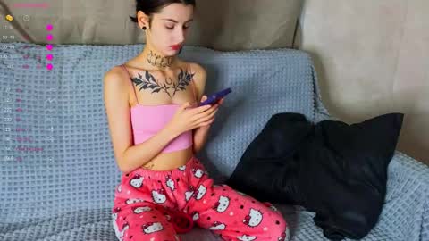 Donna online show from November 2025 02:50:01 PM