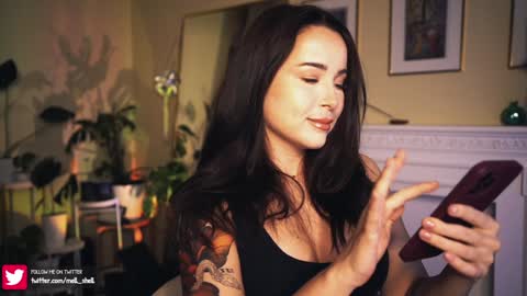 Leo online show from December 2024 08:18:01 PM