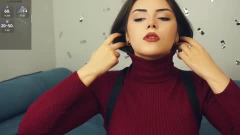 Mia online show from October 2025 07:28:02 AM