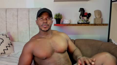 Leandro jones online show from February 2026 06:55:02 PM