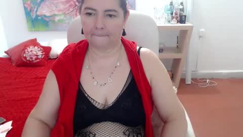 leonela   online show from February 2026 02:52:01 AM