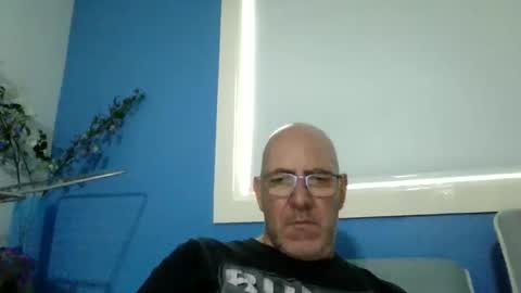 leonew71 online show from September 2025 06:31:02 PM