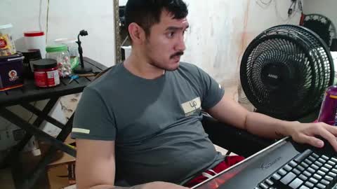 leonino231 online show from January 2026 06:56:02 PM