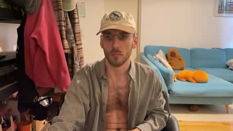 Snapshot of leonvampire chatting on February 2026 12:10:01 PM Leon online show from February 2026 12:10:01 PM