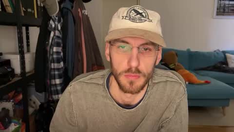 Snapshot of leonvampire chatting on February 2026 03:30:01 PM Leon online show from February 2026 03:30:01 PM