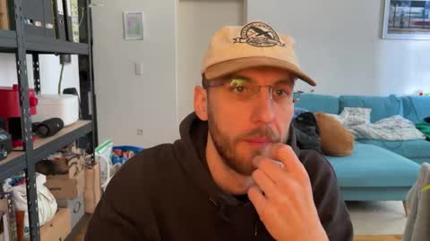 Leon online show from March 2026 11:03:01 AM