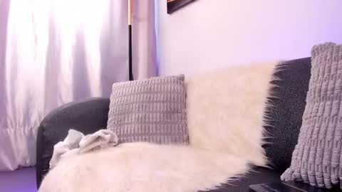 Leo  online show from November 2025 05:00:01 PM