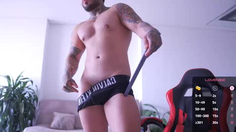 Snapshot of leosalvatore_ chatting on May 2026 04:45:01 PM Leo Salvatore online show from May 2026 04:45:01 PM