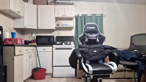 Keith online show from December 2024 11:19:01 AM