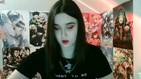 little secret online show from February 2025 09:44:02 PM