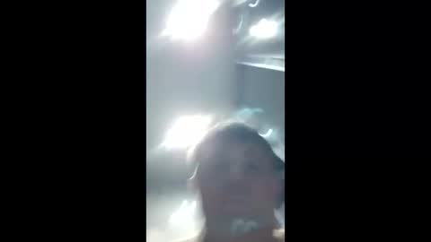 Snapshot of leschatons22 chatting on May 2026 03:00:01 AM Chaton online show from May 2026 03:00:01 AM