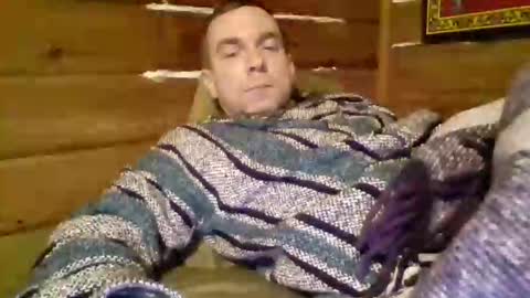 Snapshot of leskator9 chatting on November 2025 12:08:02 PM leskator9 online show from November 2025 12:08:02 PM