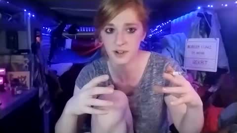 LesleyGumGrass- The Boring Trans girl online show from March 2025 09:05:02 PM