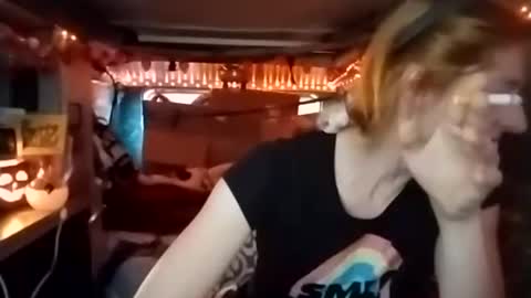 LesleyGumGrass- The Boring Trans girl online show from November 2025 08:11:02 PM