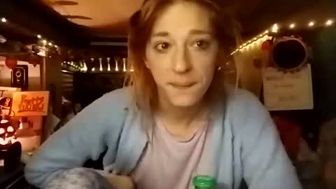 LesleyGumGrass- The Boring Trans girl online show from December 2025 09:14:01 AM