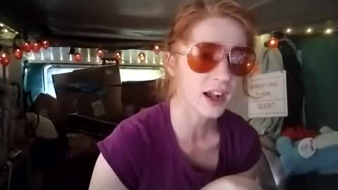 LesleyGumGrass- The Boring Trans girl online show from April 2026 12:28:02 PM