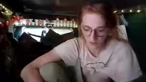 Snapshot of lesleygumgrass chatting on June 2026 05:40:02 PM LesleyGumGrass- The Boring Trans girl online show from June 2026 05:40:02 PM
