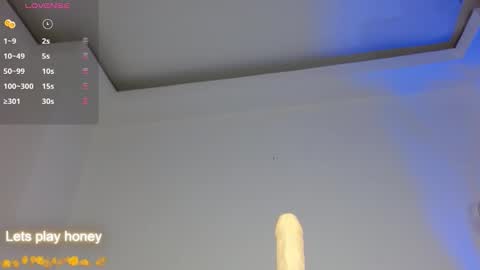 Leslie online show from September 2025 12:38:02 PM