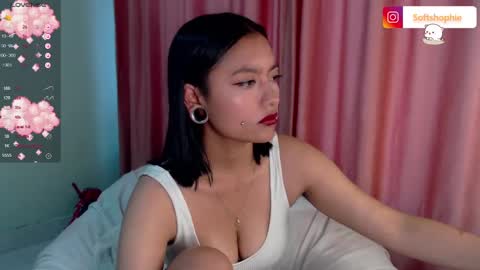 Leslie online show from January 2025 11:02:01 PM