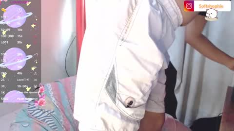 Leslie online show from September 2025 12:17:02 PM