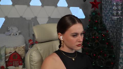 LeslieKorfs online show from December 2024 10:05:02 PM