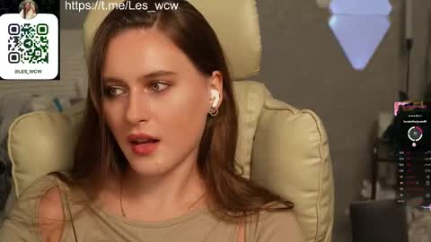 LeslieKorfs online show from October 2025 08:46:02 PM