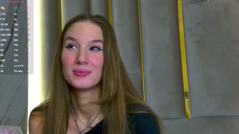 Leslie online show from February 2025 02:44:01 PM