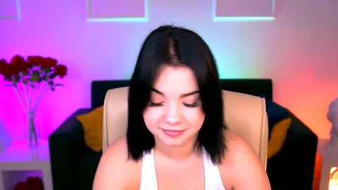 LeslieRowe online show from September 2025 05:18:01 PM