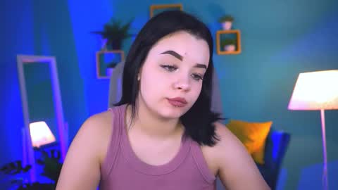 LeslieRowe online show from October 2025 08:29:02 PM