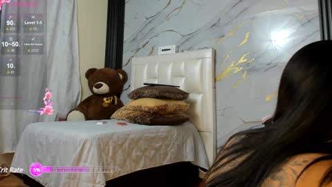 Snapshot of lesly_w chatting on February 2025 09:26:02 AM I am here from Monday to Friday from 730 am to 130 pm Colombia time and saturday from 500 am to 1000 am .... Soon Blue page online show from February 2025 09:26:02 AM