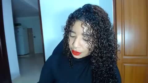 Snapshot of leslycarsson chatting on February 2025 10:40:01 PM lesly online show from February 2025 10:40:01 PM