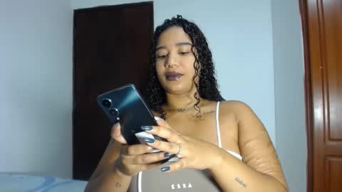 Snapshot of leslycarsson chatting on February 2025 03:06:02 AM lesly online show from February 2025 03:06:02 AM