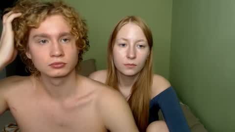 Alisa  Jhony online show from October 2025 09:54:02 AM