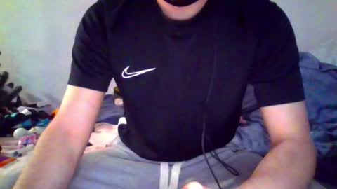 Snapshot of lestaro chatting on December 2024 11:20:01 PM neoglo online show from December 2024 11:20:01 PM