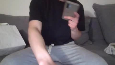 Snapshot of lestaro chatting on February 2025 02:29:02 AM neoglo online show from February 2025 02:29:02 AM