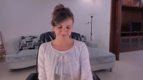 lesya krutalevich online show from November 2025 08:23:02 PM