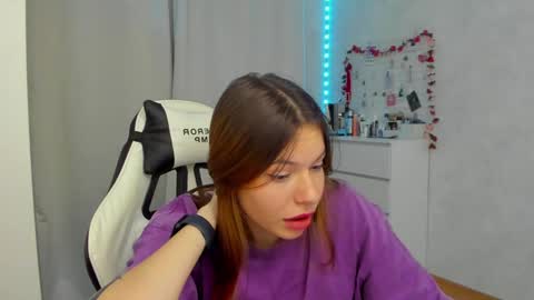 Fiona online show from December 2024 10:30:01 PM