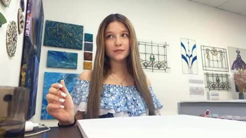 Mari online show from May 2026 09:47:02 AM