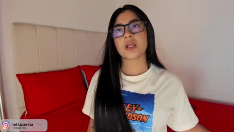 Leticia online show from February 2025 12:49:01 AM