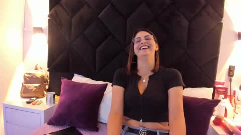 letiziia online show from February 2025 08:24:01 PM