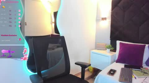 Snapshot of letiziia_sky chatting on June 2026 08:18:01 PM letiziia online show from June 2026 08:18:01 PM