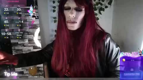 Julian Mask online show from January 2026 08:52:01 AM