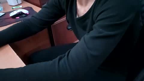 Snapshot of letsplaytogetherxxx chatting on March 2025 06:57:01 AM OFansXoXo online show from March 2025 06:57:01 AM