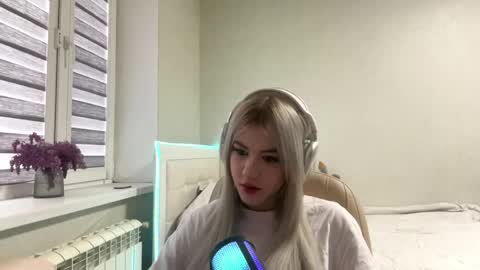 Snapshot of lettieiler chatting on May 2026 09:17:01 AM Natalie online show from May 2026 09:17:01 AM