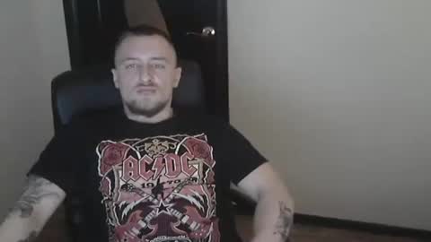 Snapshot of lev1ngston chatting on January 2025 06:45:02 PM lev1ngston online show from January 2025 06:45:02 PM