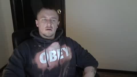 Snapshot of lev1ngston chatting on January 2025 10:01:02 PM lev1ngston online show from January 2025 10:01:02 PM