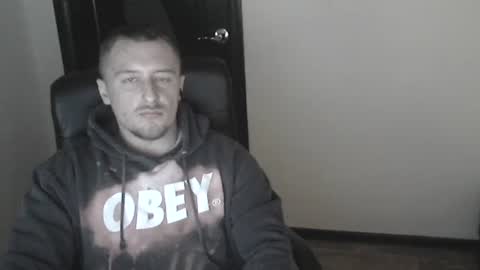 Snapshot of lev1ngston chatting on January 2025 08:30:02 PM lev1ngston online show from January 2025 08:30:02 PM