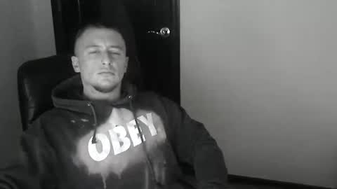 Snapshot of lev1ngston chatting on January 2025 12:54:01 AM lev1ngston online show from January 2025 12:54:01 AM