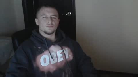 Snapshot of lev1ngston chatting on February 2025 10:34:01 PM lev1ngston online show from February 2025 10:34:01 PM